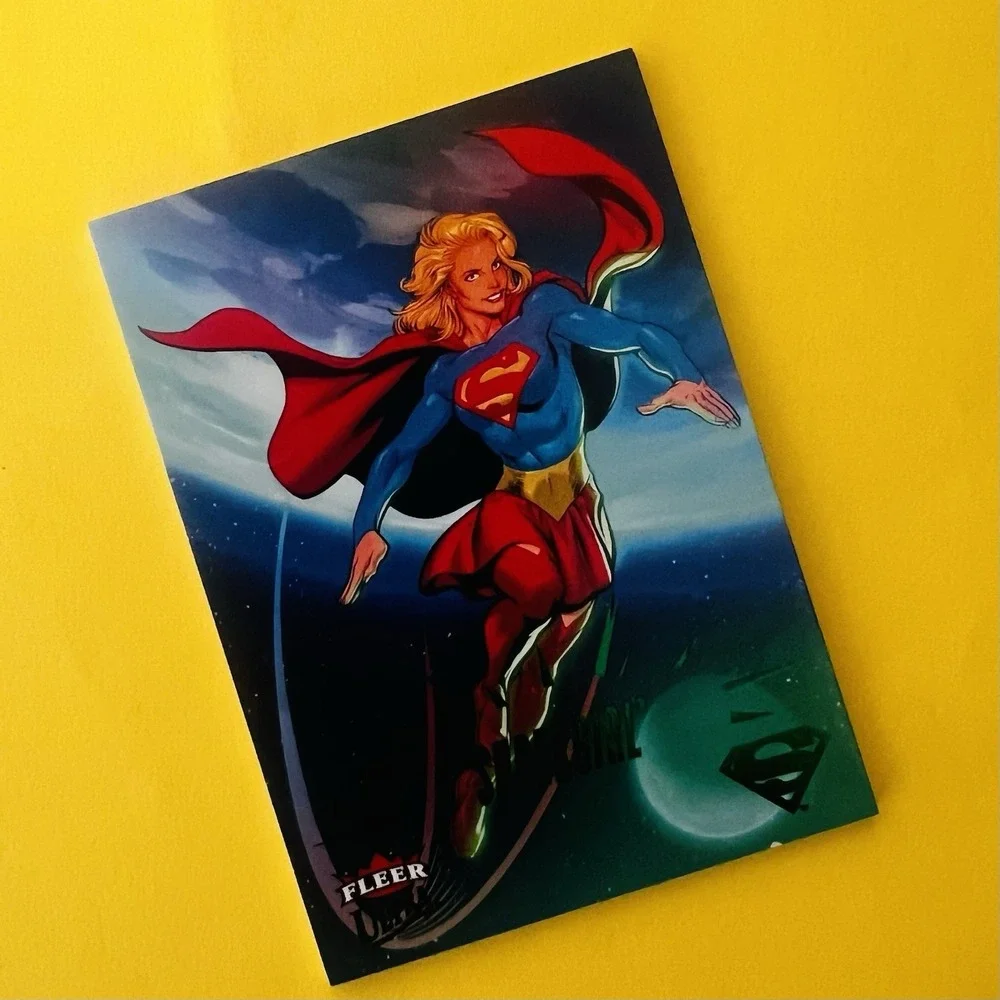 2025 Fleer Ultra Superman #43 Supergirl Green Parallel DC Comics‎